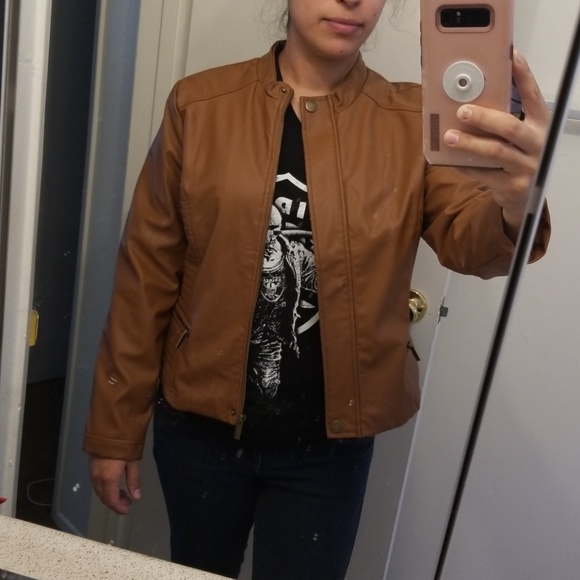 Jacket - Picture 5 of 6